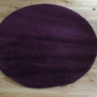 お話中です　円形ラグ　紫　130cm  IKEA
