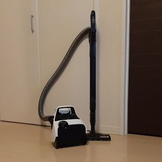 TOSHIBA 　掃除機　トルネオ departures-japan_4904530408083