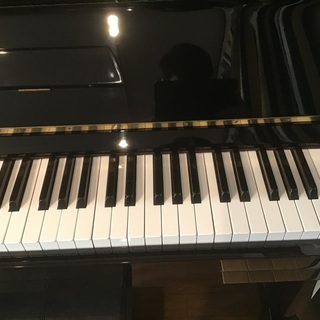 アポロA-8　中古ピアノ（アップライトピアノ）