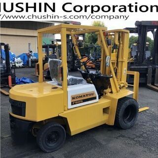 2.5トン 三段マスト4.7m ガソリン フォークリフト フルフリ　FSV　関東輸送費無料(条件有)　エンジンフォークリフト　小松　コマツ 2.5トン 三段マスト4.7m ガソリン フォークリフト フルフリ FSV 関東