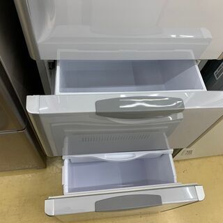 HITACHI ヒタチ 265L 冷蔵庫 2014年 R-S270 DMV HITACHI ヒタチ 265L 冷蔵庫 2014年 R-S270 DMV