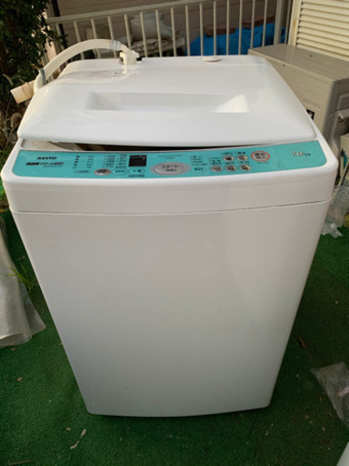 取引中。7kg！　SANYO 洗濯機　12,000円　売ります！