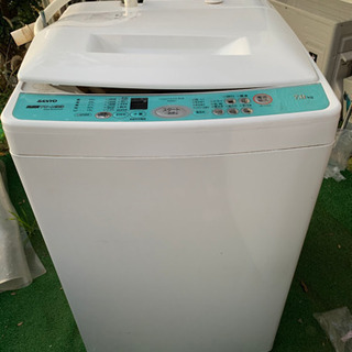 取引中。7kg！　SANYO 洗濯機　12,000円　売ります！