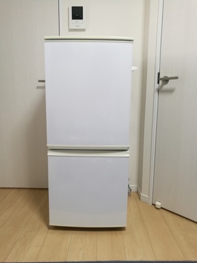 2ドア冷蔵庫/食器棚セット+電子レンジ　一人暮らしにおすすめ