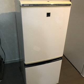 冷蔵庫　シャープ　2006年製　