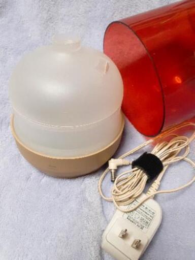 Bruno ブルーノ キャンドルライト風のコンパクト加湿器 アロマディフューザー Nyon 新宿三丁目の季節 空調家電 加湿器 の中古あげます 譲ります ジモティーで不用品の処分