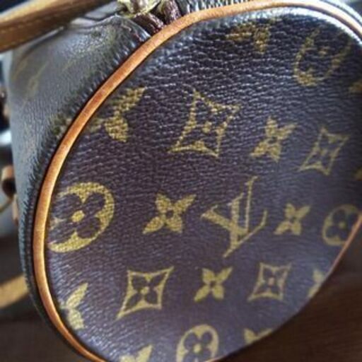 LOUIS VUITTON (ルイヴィトン) パピヨン モノグラム