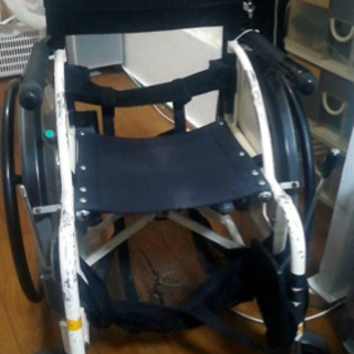 電動アシスト車椅子