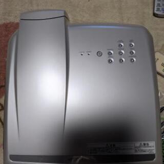 お家が映画館に三菱プロジェクターLVP-HC5000