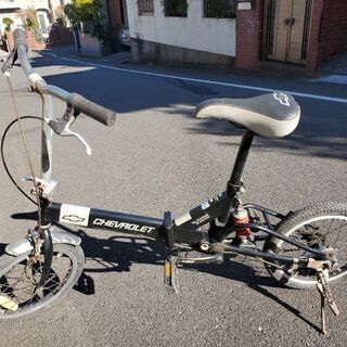 折り畳み自転車　サスペンション付き