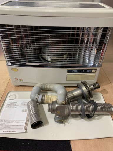 y838 サンポット　2002年　FFR-83RF FF式石油ストーブ　FFストーブ　暖房　札幌発