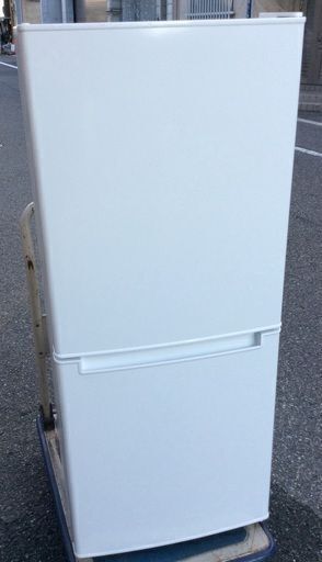 【RKGRE-496】年末特価！ニトリ/106L 2ドア冷凍冷蔵庫/NTR-106/中古品/2019年製/当社より近隣無料配達！