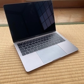 【バッテリー、キーボード、SSD新品】MacBook Pro 1...