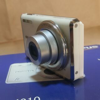 オリンパス デジタルカメラ FE-4010 トライアングル三脚セット