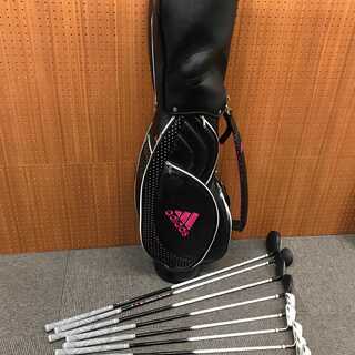 【12/31値下げしました！】【初心者・レディース】ゴルフバック（adidas）、ゴルフクラブ10本セット（マルマン FIGARO）、ボール・ティー・カウンターのおまけ付き！すぐに始められます！