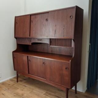 北欧　ビンテージ　キャビネット　食器棚