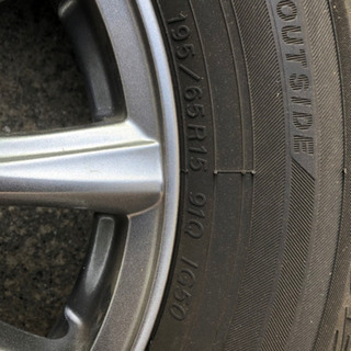 お取引中 スタッドレスタイヤ 195/65 R15
