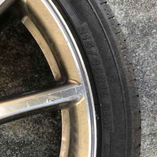 タイヤ 215/40 R18 お取引中