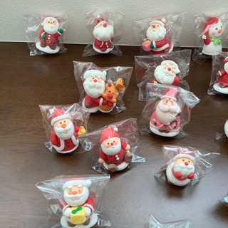 クリスマスケーキ飾りサンタ多数お菓子の家と一緒にご提供 Signa 三ノ宮のその他の中古あげます 譲ります ジモティーで不用品の処分