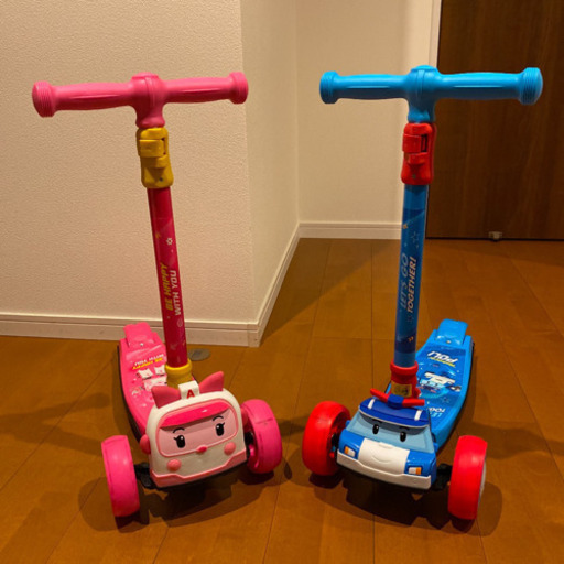 ロボカーポリー キッズ キックボード