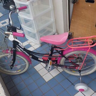 ID:G953077　子供用自転車（補助輪付き）