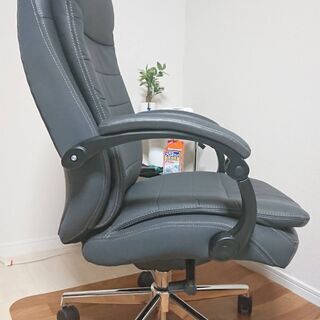 ニトリ3万円チェア：リカルドPUブレスレザー