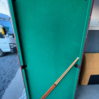 ビリヤード台　キュー　ボールもセット