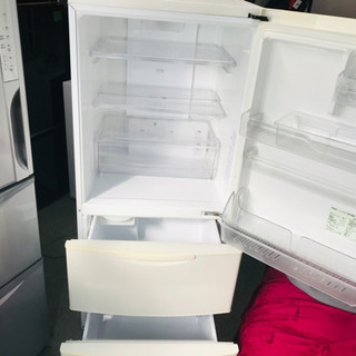 AQUA  ノンフロン冷凍冷蔵庫　2014年製　272L アクア　3ドア