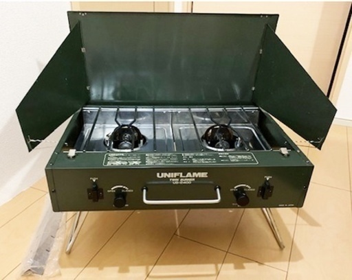 最終額!!★アウトドア／カセットボンベが使える便利なツーバーナー 古いけど新品同様・UNIFLAME US-2400