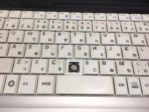 欠陥があるため安売りノートパソコン