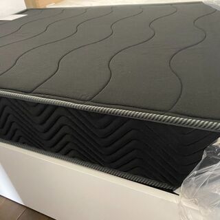 グランツ製国産マットレス！シングルサイズです！寝心地が違う！6枚限り！1枚14800円で販売します！