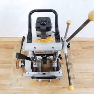 4332 makita マキタ 手動カクノミ 7304 100V 角のみ 箱付 愛知県岡崎市 直接引取可 4332 makita マキタ 手動カクノミ 7304 100V 角のみ 箱付 愛知県岡崎市