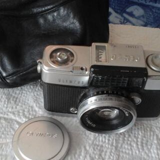 オリンパスPen-D　35mmハーフサイズカメラ　1962年～発売