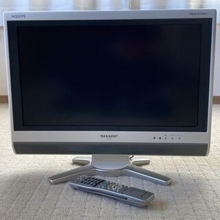 ★シャープ液晶テレビ　20インチ　白　引き取りに来られる方のみ