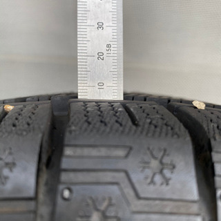 スタッドレスタイヤ　KENDA 165/50R15 1シーズンのみ使用　軽自動車