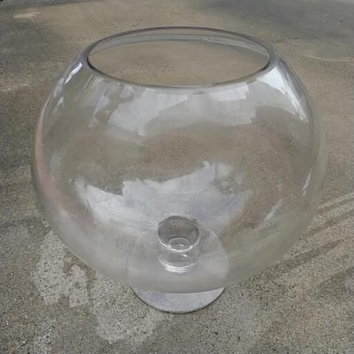 ガラスの花瓶 大 はるひか 姪浜のその他の中古あげます 譲ります ジモティーで不用品の処分 ガラスの花瓶 大 はるひか 姪浜のその他の中古あげます 譲ります ジモティーで不用品の処分