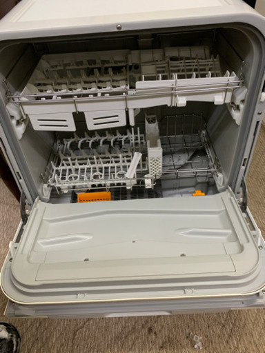 Panasonic パナソニック NP-TM9-W 食器洗い乾燥機 食洗機 6人分