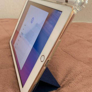 iPad 純正pencil付 128GB WiFiモデル第6世代 純正カバー付