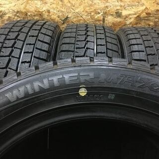 未走行に近い DUNLOP WINTER MAXX WM01 215/55R18 18インチ 