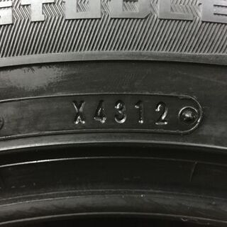 未走行に近い DUNLOP WINTER MAXX WM01 215/55R18 18インチ 