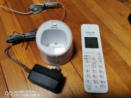 【値下げ】パナソニック コードレス電話機\u0026子機 VE-GDS02DLとKX-FKD404-W