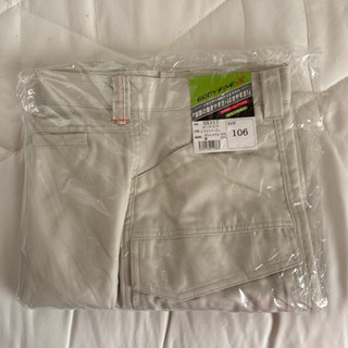 【新品】【自宅保管品】サイズ106の作業服ズボン