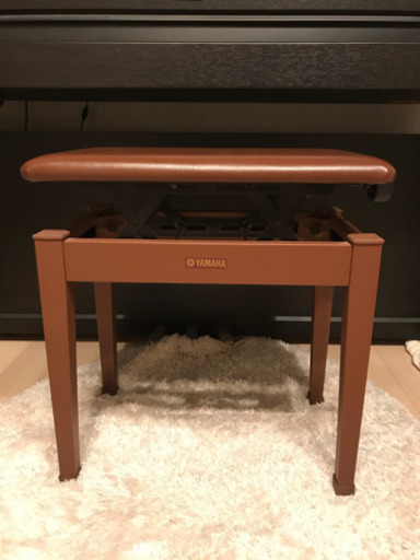 ピアノ用椅子　YAMAHA