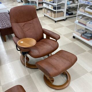 Ekornes(エコーネス) ストレスレスチェア スウィングテーブル付