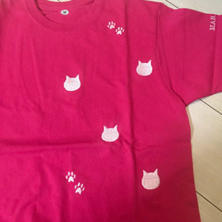 猫ドット刺繍Tシャツ　男女兼用サイズ　M