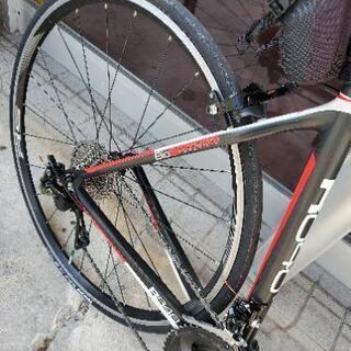 デローザ　カーボンフレーム　ロードバイク　自転車