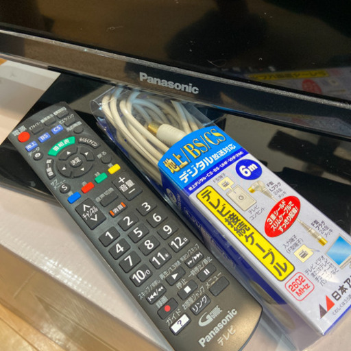 Panasonic テレビ　24インチ