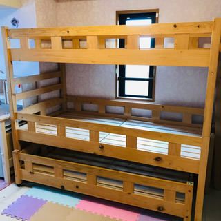 二段ベッド　三段ベッド　ナチュラルカラー　簡易ベッド