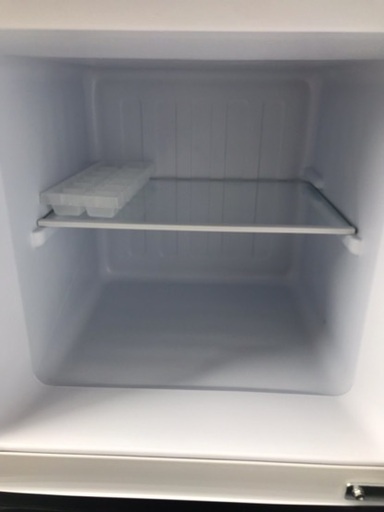 2018年製 アズマ 136L 冷蔵庫