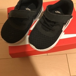 子供のNIKE靴